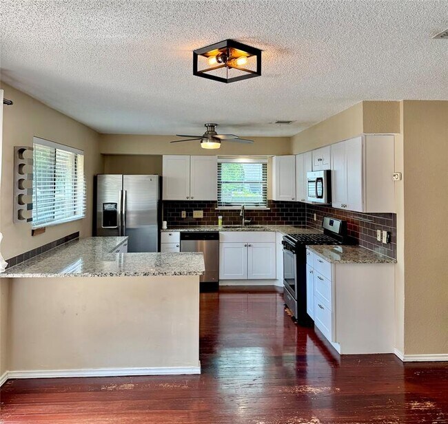 Building Photo - 4515 Keota Dr