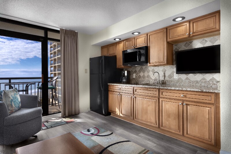 Building Photo - 4800 S Ocean Blvd