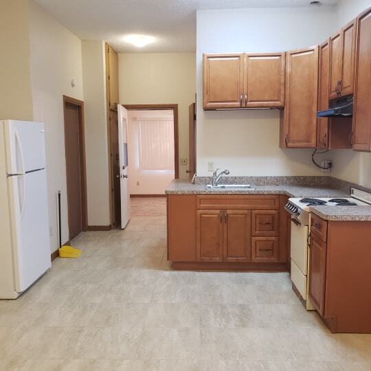 Living/Dinning - 14962 SE 107th Ave