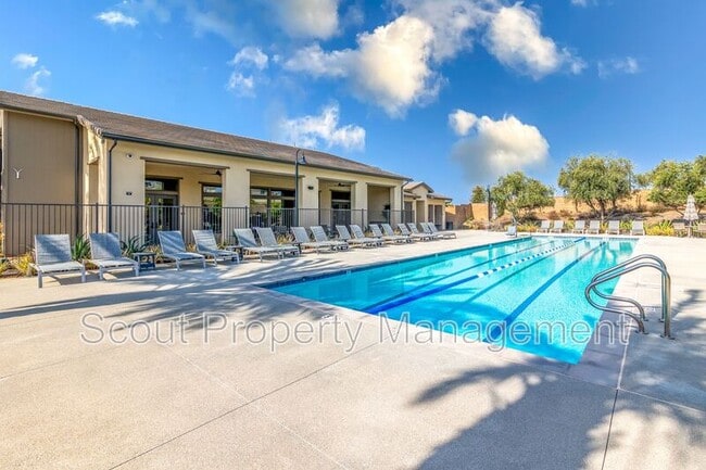 Building Photo - 39529 Tannat Dr
