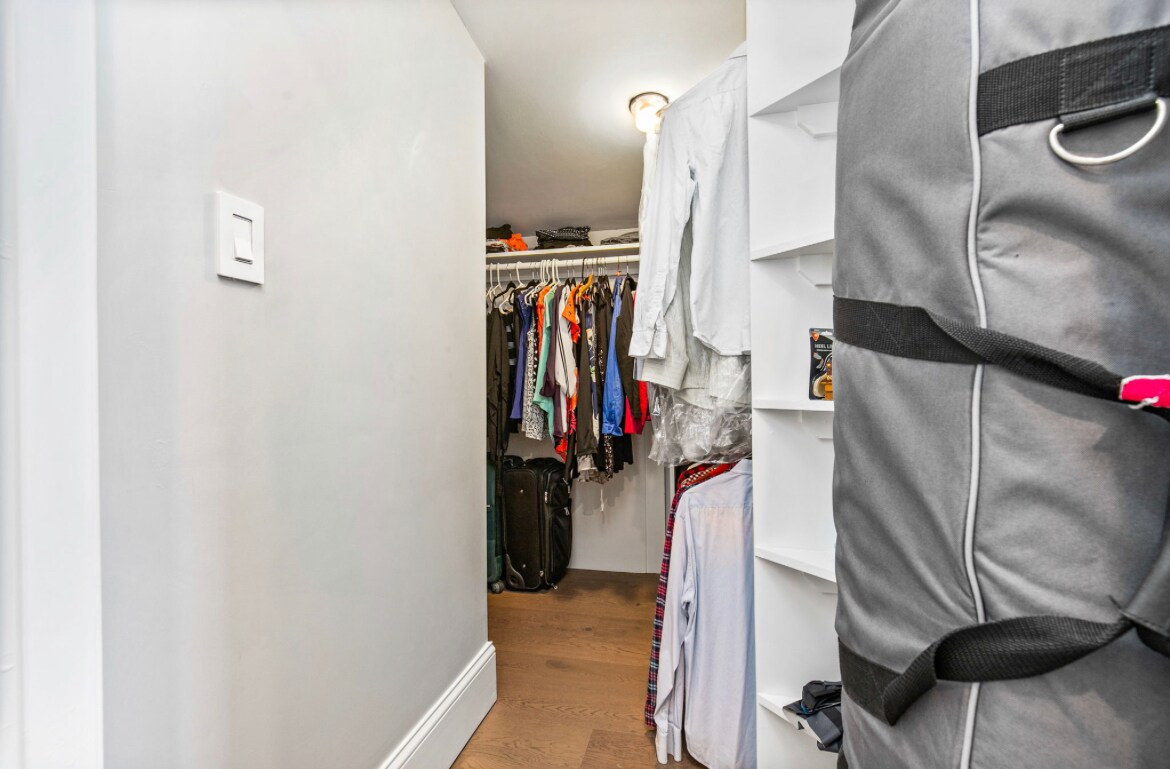 Building Photo - 84 Flint St