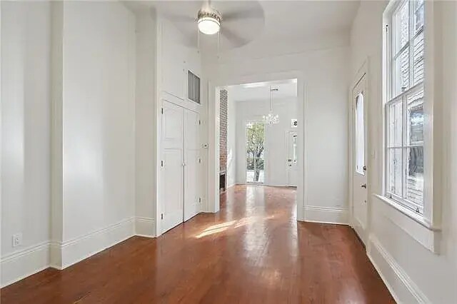 Building Photo - 5323 Camp St