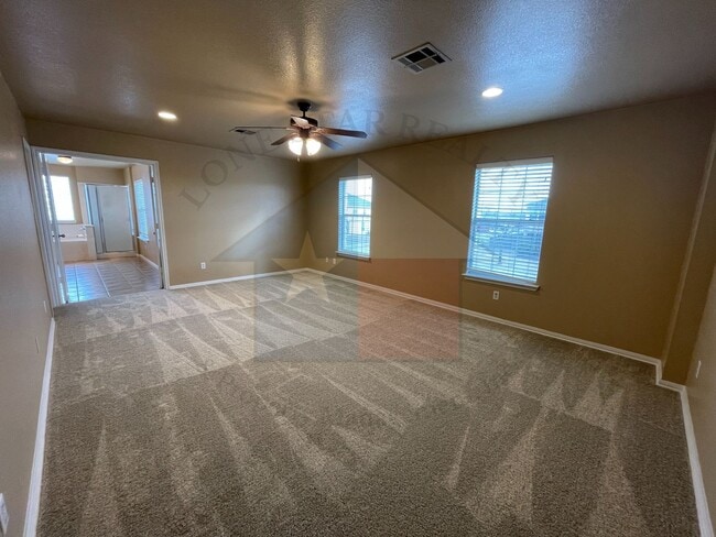 Building Photo - 507 Taurus Dr
