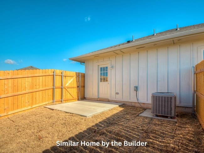Building Photo - Charming 2-Bedroom Rental – Pet Friendly