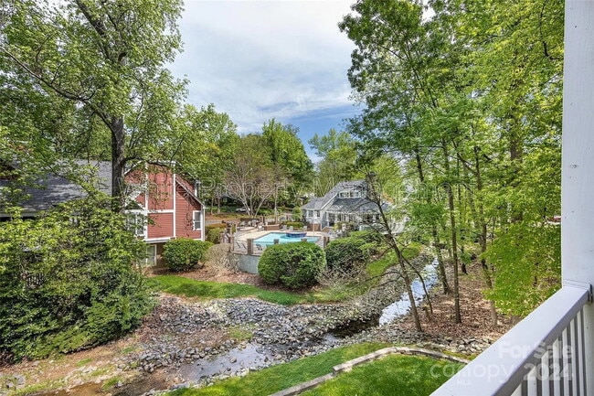 Building Photo - 2516 Cranbrook Ln