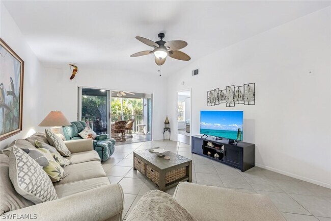 Building Photo - 509 Roma Ct