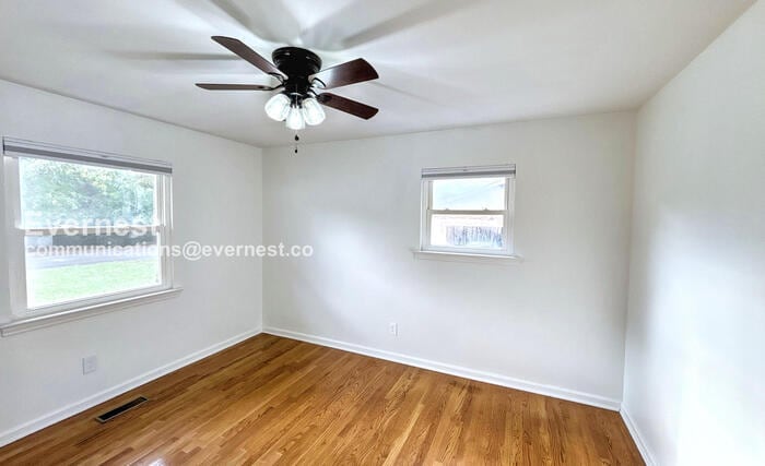 Building Photo - 7339 Brookside Dr