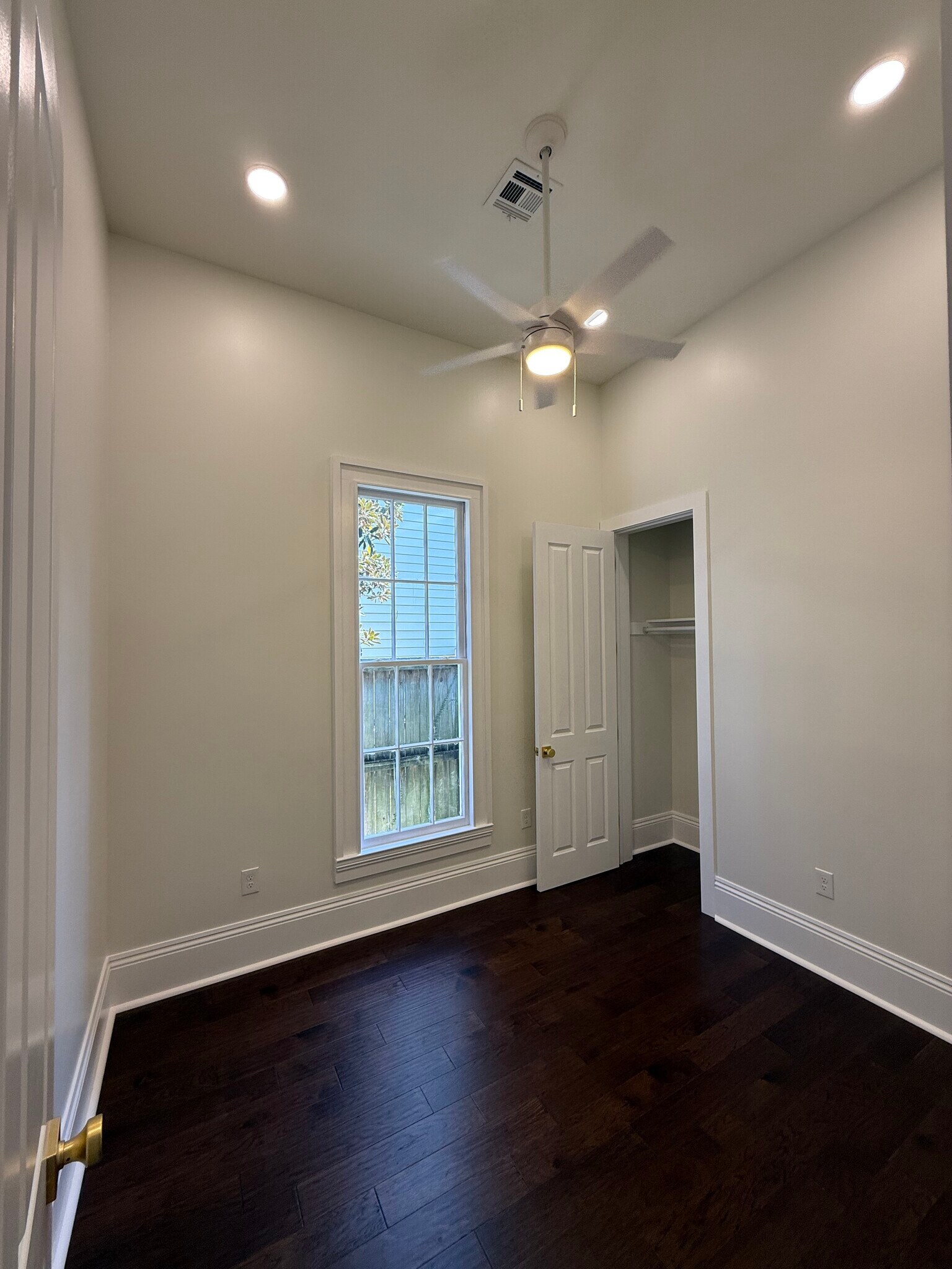 Building Photo - 1421 Thalia St