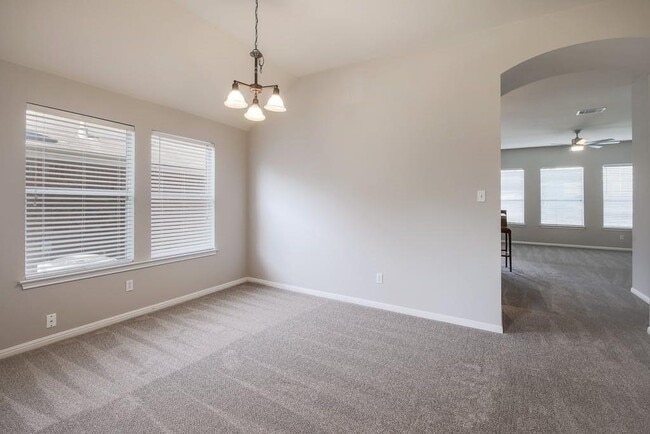 Building Photo - 11716 Larch Valley Dr