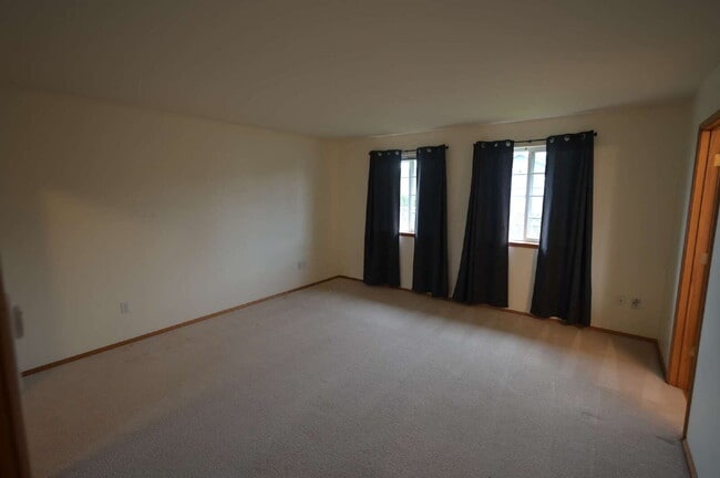 Building Photo - 3 bed 2 bath near Carrie Blake Park, in Sequim