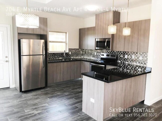 Primary Photo - 704 E Myrtle Beach Ave