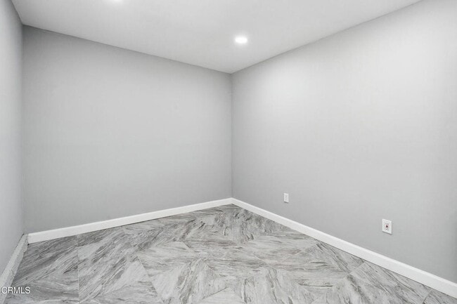 Building Photo - 1712 N 7th Pl