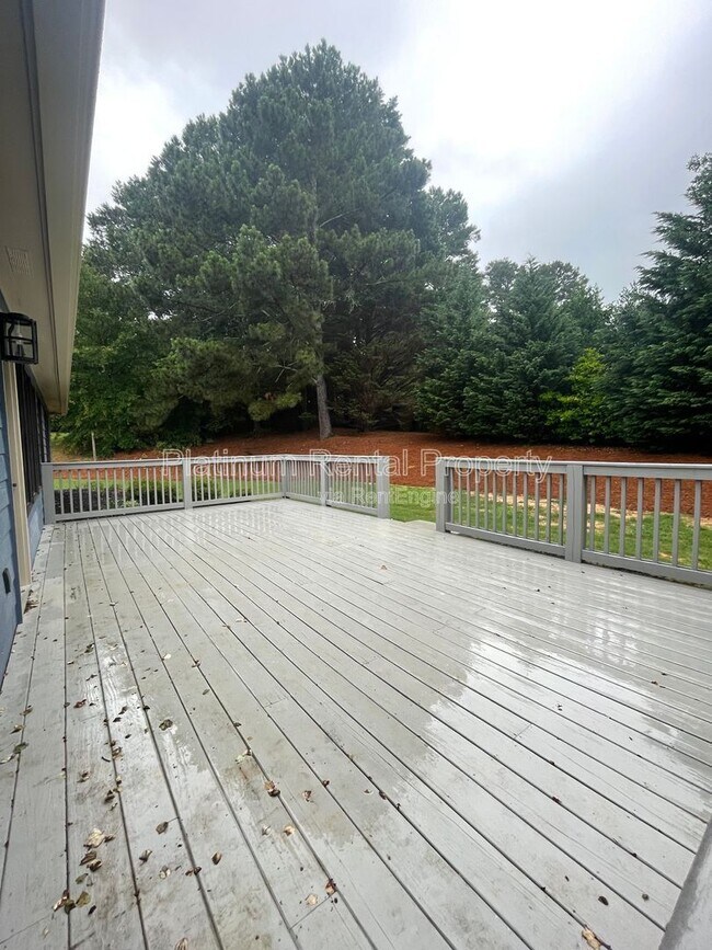 Building Photo - 1745 Berry Ct