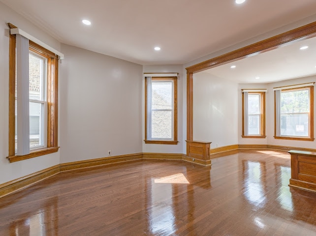 Building Photo - 2624 W Walton St
