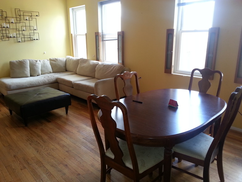 Dining - 1425 Hopkins St NW