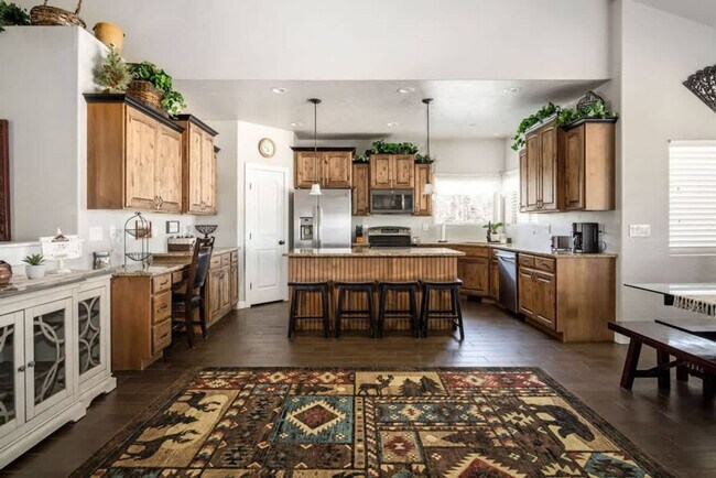 Building Photo - 358 Wrangler Ct