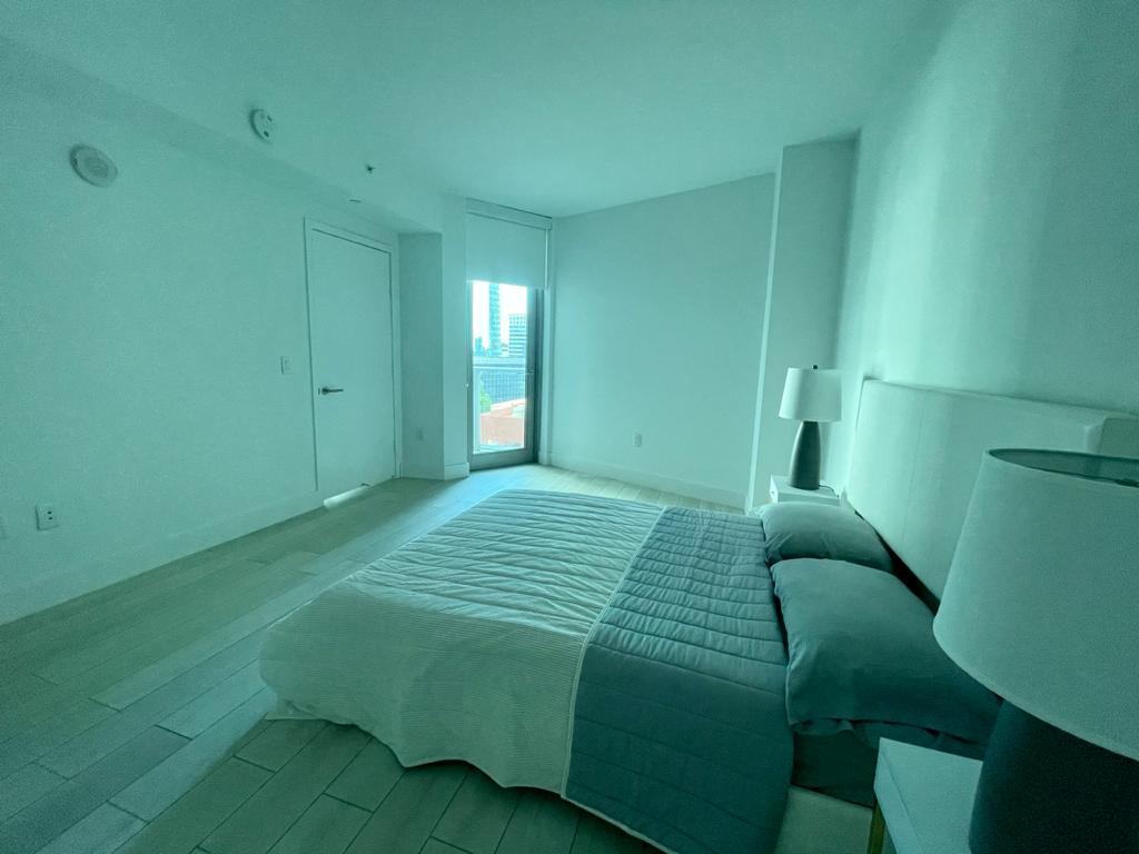 Bedroom - 1100 S Miami Ave