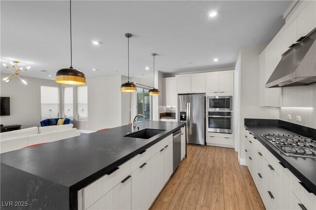 Building Photo - 2008 Peaceful Mesa Ct