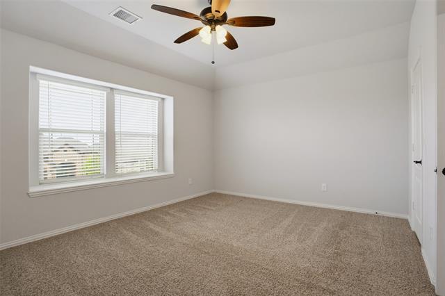 Building Photo - 812 Woodview Ct