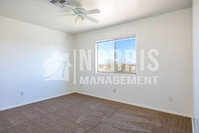 Building Photo - Spacious Home in Magic Ranch in Florence