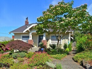 Building Photo - Seattle Home - Phinney Ridge