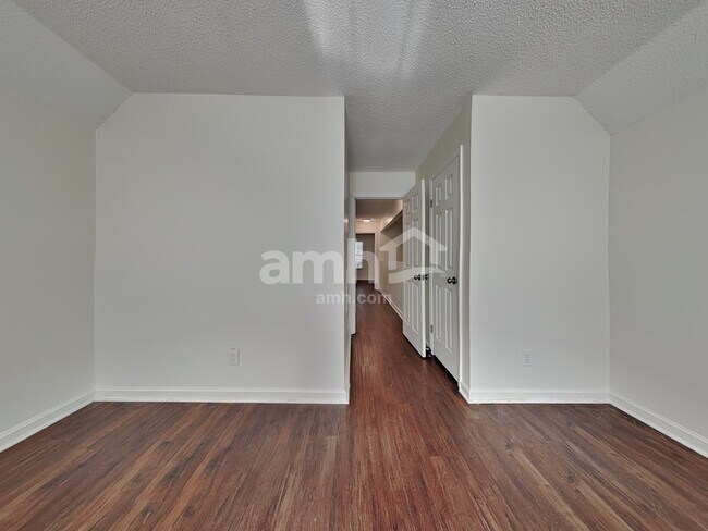 Building Photo - 7548 Applecross Rd