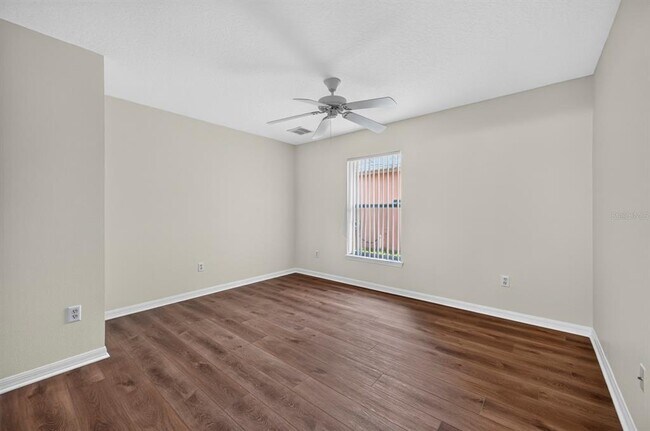 Building Photo - 839 Sandy Ridge Dr