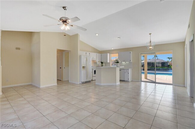 Building Photo - 2126 SW 48th Terrace