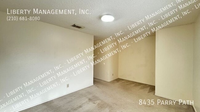 Building Photo - 8435 Parry Path