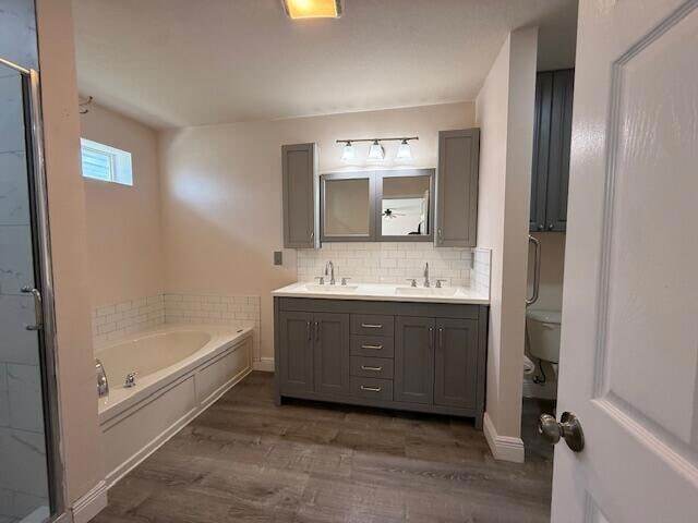 Building Photo - 1988 Marblehead Way