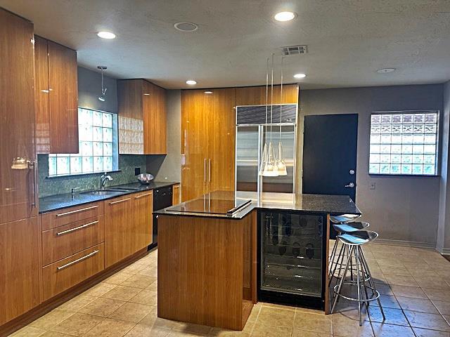 Building Photo - 1710 Dorchester Dr