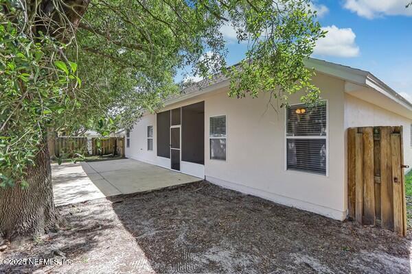 Building Photo - 1704 Dartmoor Ln