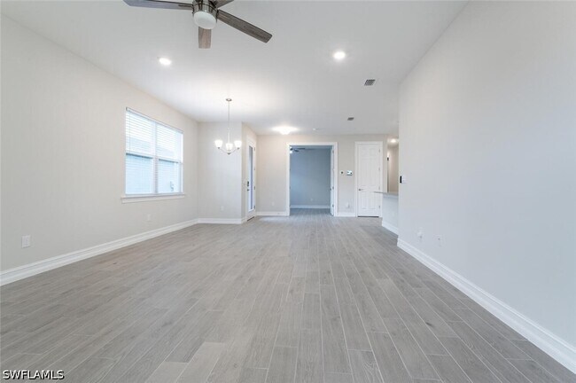 Building Photo - 1066 Enbrook Lp