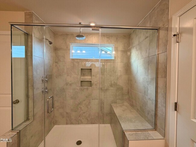 Building Photo - 3606 Autumn Creek Dr