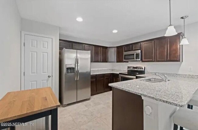 Building Photo - 8213 Highfield Ave