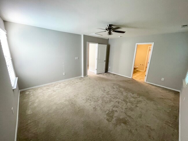 Building Photo - 4905 Sweet Shade Trail