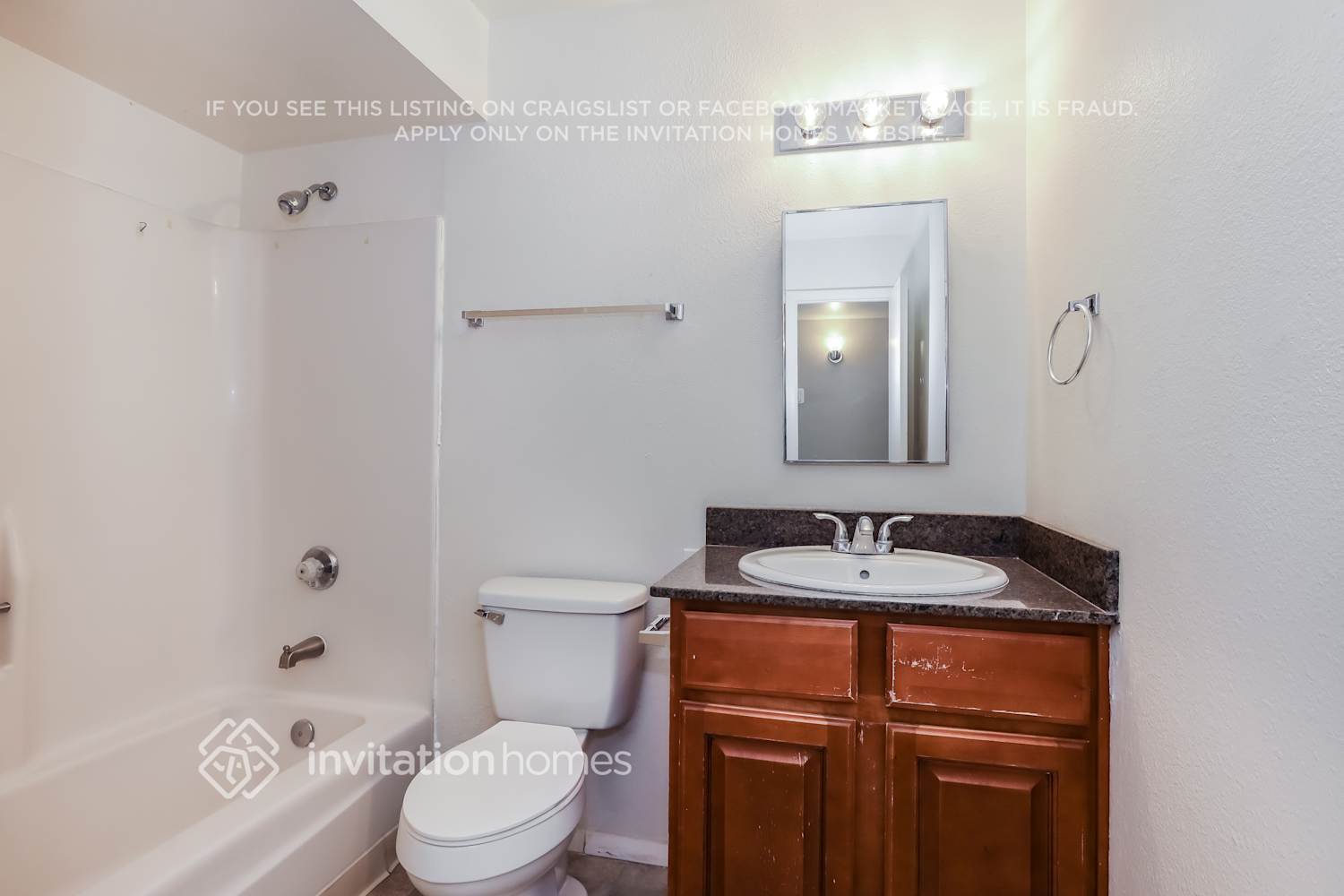 Building Photo - 3502 W Acoma Dr