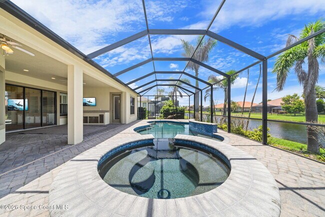 Building Photo - 3450 Brunot Cir