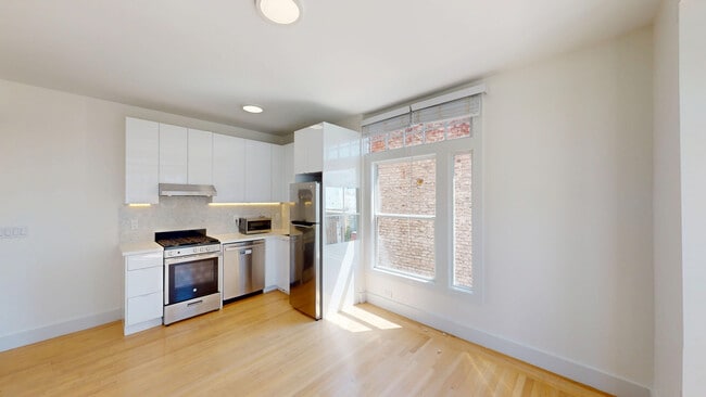 Building Photo - 865 Sutter St