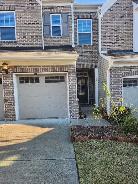 Building Photo - 401 Durants Neck Ln