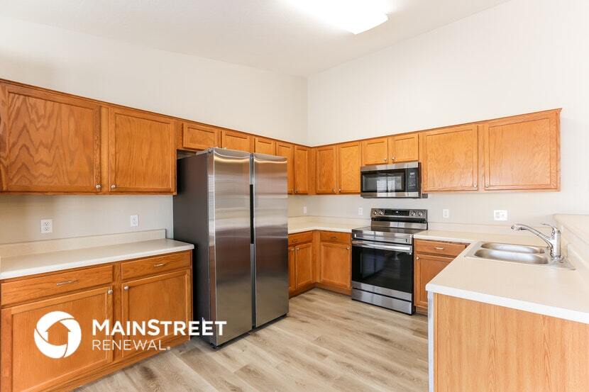 Building Photo - 422 N 110th St