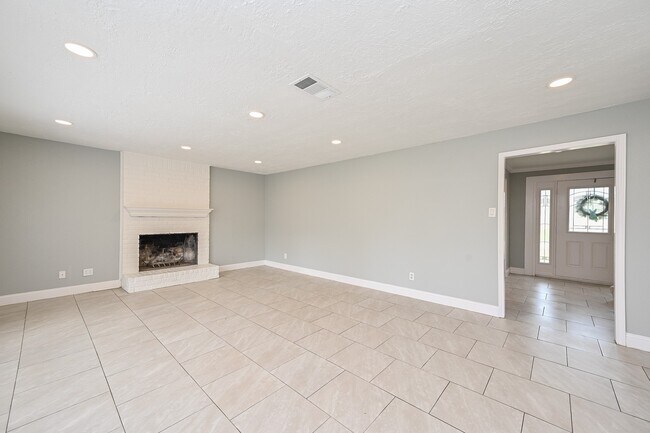 Building Photo - 22103 Joshua Kendall Ln