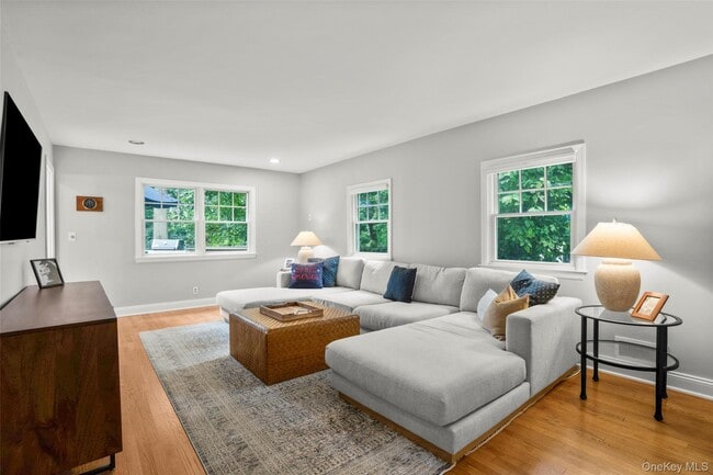 Building Photo - 42 Iselin Terrace