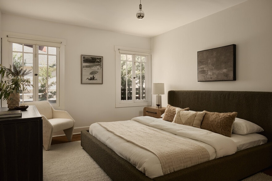 Building Photo - 2606 W Ave 30