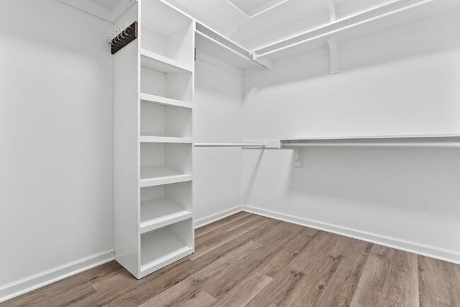 Building Photo - Modern 2023 Build | 2,200+ Sq Ft | Main-Level Primary | Loft + 2-Car Garage | Cul-De-Sac Lot