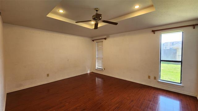 Building Photo - 1526 Silverleaf Dr