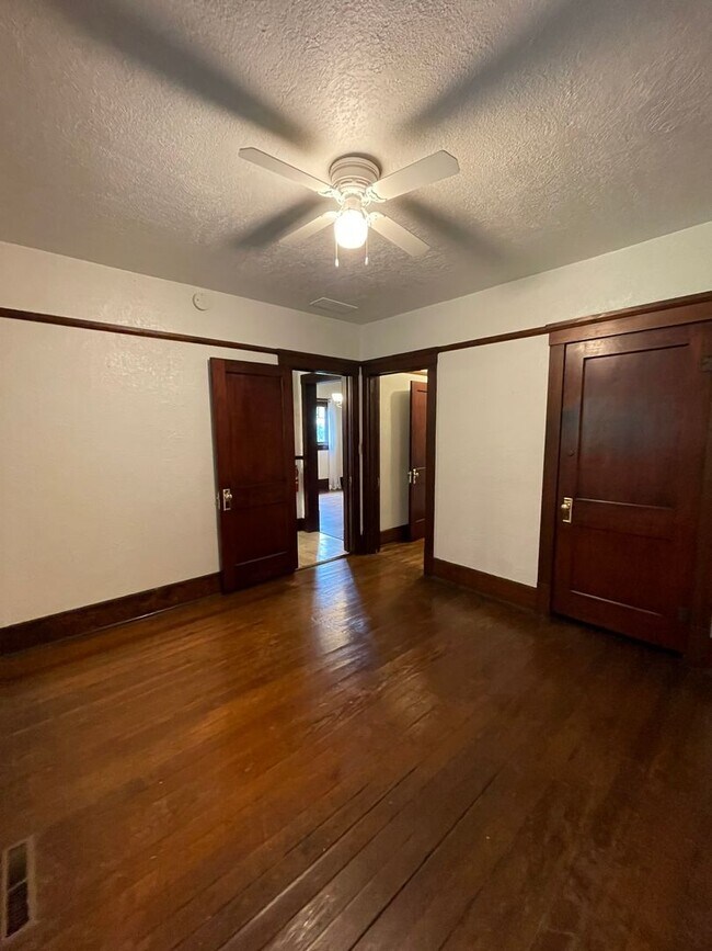 Building Photo - 499 Littleton St