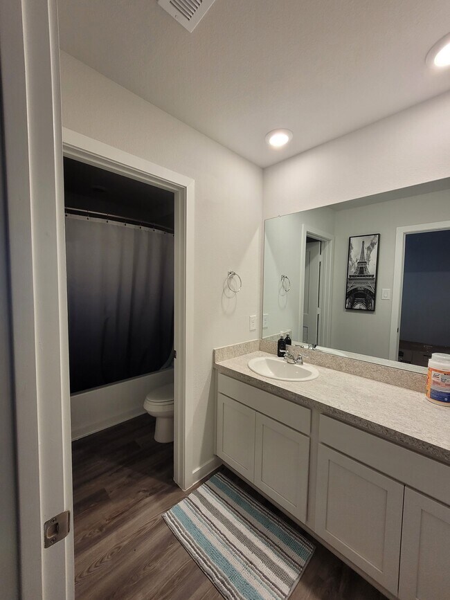 Building Photo - 16975 Pandora Wy