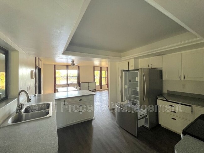 Building Photo - 10951 Ruden Rd