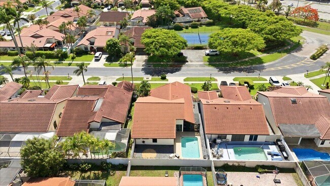 Building Photo - 21583 Villa Nova Dr
